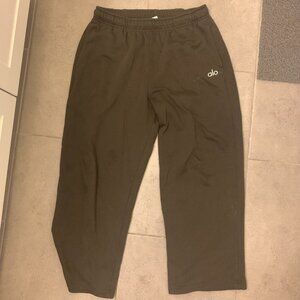 ALO Micro Waffle Fast Break Sweatpant in Espresso Size Large